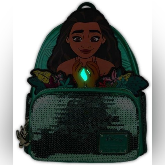 Loungefly Disney Moana Heart of Te Fiti backpack w/ sequins Glows in the dark - Picture 2 of 6